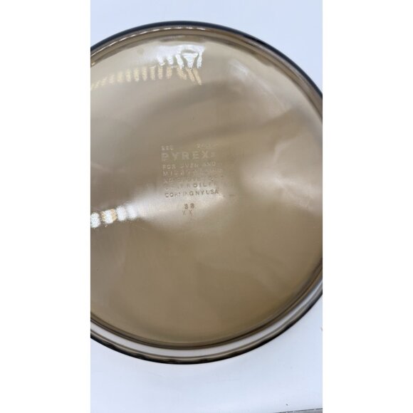 Anchor Hocking Fire-King Vintage 10" Amber Glass 1.5 Qt Fluted Pie Plate Baking - Picture 8 of 8